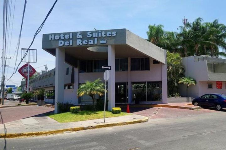 ספופן Hotel Suites Del Real מראה חיצוני תמונה
