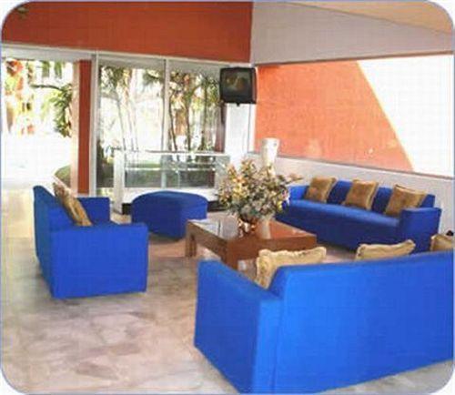ספופן Hotel Suites Del Real מראה חיצוני תמונה